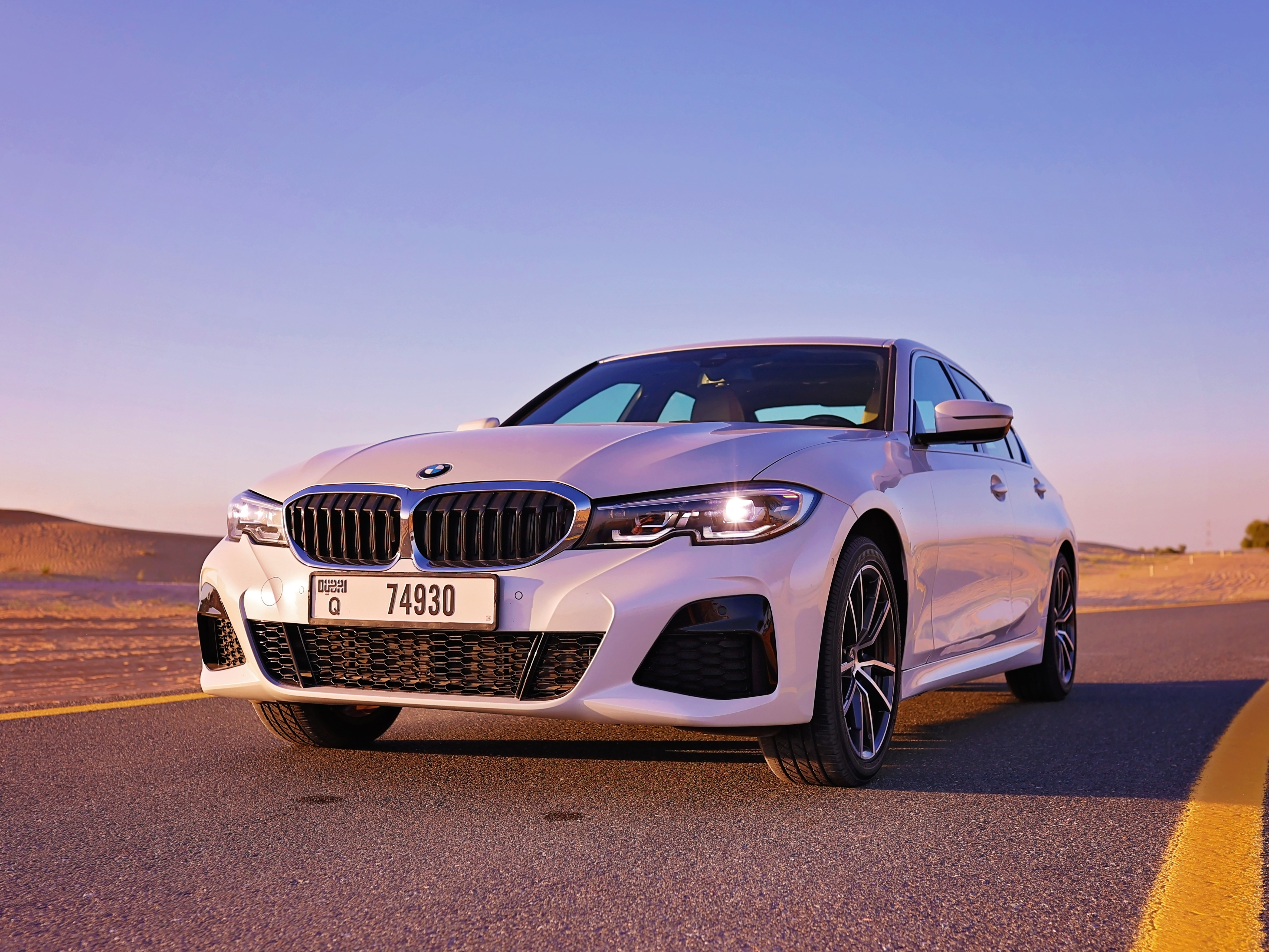 /media/images/cars/BMW_330i_M_SPORT_2.jpg